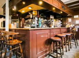 Corner Hotel，位于安格斯的酒店