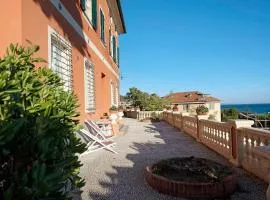 Trilocale in villa vista mare Apt 2