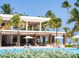 Caribe Deluxe Princess - All Inclusive，位于蓬塔卡纳的带泳池的酒店