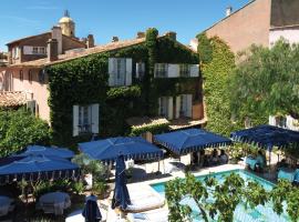 Le Yaca Saint-Tropez，位于圣特罗佩的海滩酒店