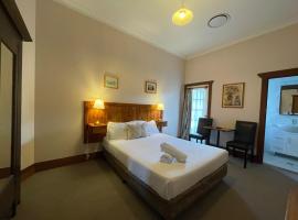 贝尔格莱维亚山宾馆，位于肯图巴的浪漫度假酒店