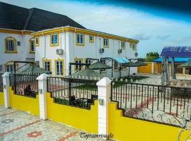 Royal Fountain FSH SUITE，位于Agbara的酒店