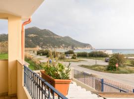 Hotel Villa del Mare Solanas，位于索拉纳斯的酒店
