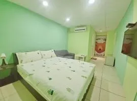 明阿宅