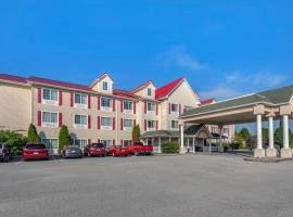 Creekside Lodge Berea，位于伯里亚的酒店