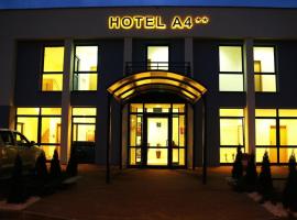 A4 MOP科普尼卡酒店，位于亚沃日诺的酒店
