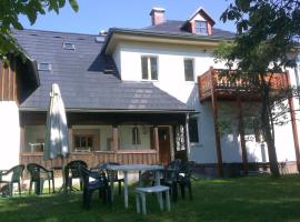 Holiday House Malá Skála，位于小斯卡拉的旅馆