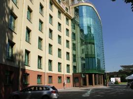Park Hotel Diament Bielsko-Biała，位于别尔斯克-比亚拉的酒店