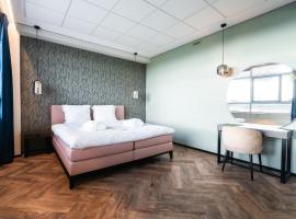 Onderwijshotel De Rooi Pannen Eindhoven，位于埃因霍温Eindhoven Beukenlaan Station附近的酒店