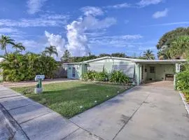 Cute and Cozy Florida Duplex Walk to Beaches!