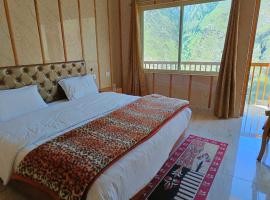 HOTEL SAIDHAM JOSHIMATH，位于乔斯希马特的酒店
