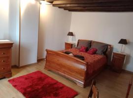 La Briarde chambre d'hôtes seule，位于Boissy-le-Châtel的酒店