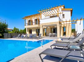 Beautiful villa with great outside space - Meo, Aphrodite Hills Resort，位于库克里亚的度假村