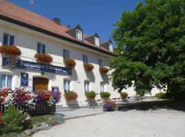 Landgasthof Ostermair，位于Petershausen的酒店