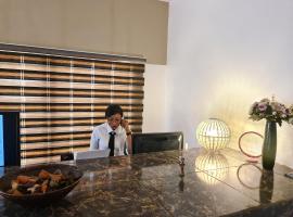 Palais Royale Hotel & Suites，位于Ijebu Ode的酒店