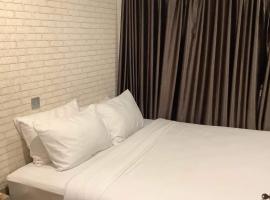 Charurat Suite Hotel，位于Makkasan的酒店