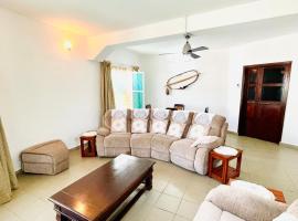 Ya Aluga Apartment - Serekunda，位于萨拉昆达的度假短租房