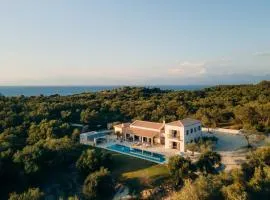 Eclectic and secluded estate, Villa Aegis