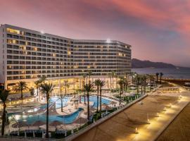 Vert Dead Sea by AFI Hotels，位于恩波其克的带泳池的酒店