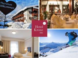 Hotel Krone Tirol，位于罗伊特的酒店