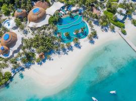 Holiday Inn Resort Kandooma Maldives - Kids Stay & Eat Free and DIVE FREE for Certified Divers for a minimum 3 nights stay，位于古雷德胡的酒店