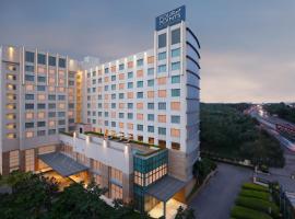 Four Points by Sheraton Hotel and Serviced Apartments Pune，位于浦那维曼纳咖的酒店