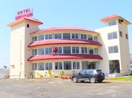 Hotel Shiv Grand，位于Aurangābād的酒店