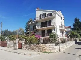 Danyja Apartments