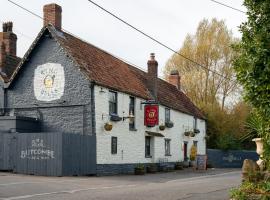 The Ring 'O' Bells，位于Compton Martin楚谷湖附近的酒店