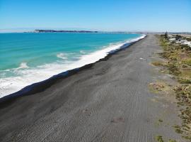 Napier Beach Top 10 Holiday Park & Motels，位于内皮尔机场 - NPE附近的酒店