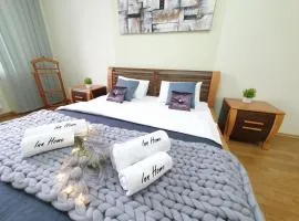 Inn Home Apartments in Kiev Center