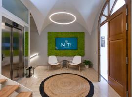 NITI Palace，位于卡斯泰拉马莱的公寓