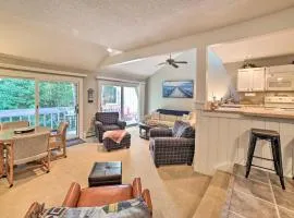 Harbor Springs Condo with Fireplace Near Skiing!