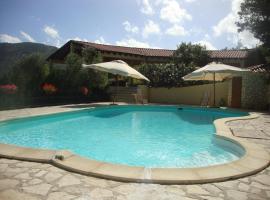 Villa appartamento e piscina anche esclusiva parco del cilento，位于Monte San Giacomo的酒店