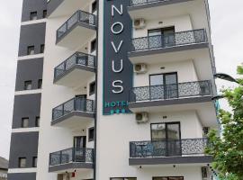 NOVUS Hotel，位于艾福雷诺德的酒店