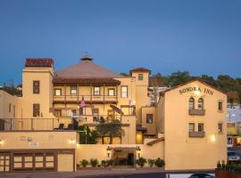 索诺拉历史旅馆，位于索诺拉的带泳池的酒店