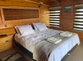 Hostal Caulle，位于Río Bueno的酒店