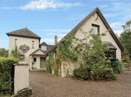 1 Bed Lodge - Sleeps 2 - Parking - Wifi，位于阿卡莱克的酒店