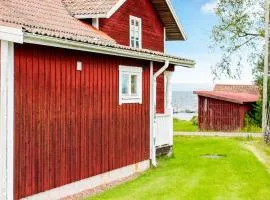 4 person holiday home in TÄLLBERG-By Traum