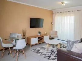 Luxury 2bed 2bath in a Secure golf estate.WIFI