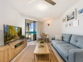 Coolum Beachside Apartment