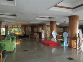 Grand Elty Singgasana，位于Perjiwa的酒店