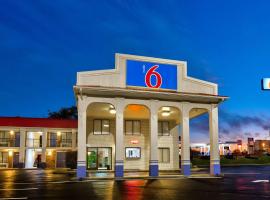 Motel 6-Cookeville, TN，位于库克维尔的酒店