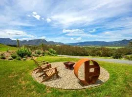 Stella at Kangaroo Valley - Amazing Views - Fire Pit