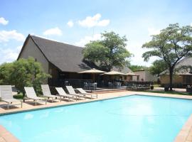 Ukutula Lion Lodge，位于布里茨的酒店