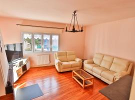 APPARTEMENT 1 à 9 personnes Hagetmau coeur de ville，位于阿热莫的酒店