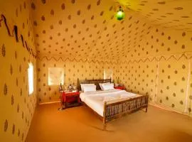 The Captain Desert Camp