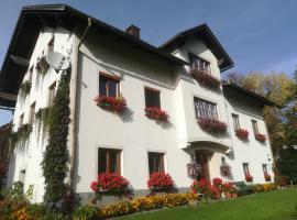 Bauernhof Plachl，位于LassingSonnenlift B1附近的酒店