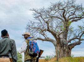 Nkula Camp - Pafuri Walking Safari's，位于Makuleke Contract Park的露营地