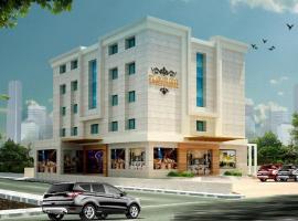 HOTEL FLOURISH INTERNATIONAL，位于艾哈迈达巴德的家庭/亲子酒店